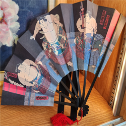 Sensu Fan display